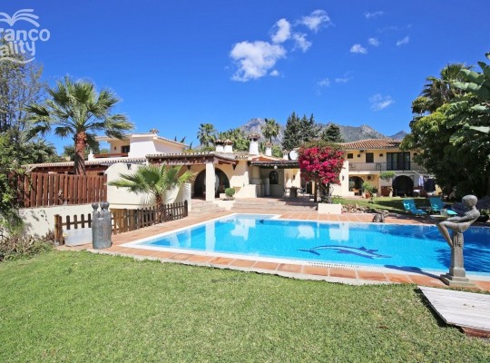 Marbella Golden Mile (Cortijo Nagüeles), Villa #IM-2792MLV