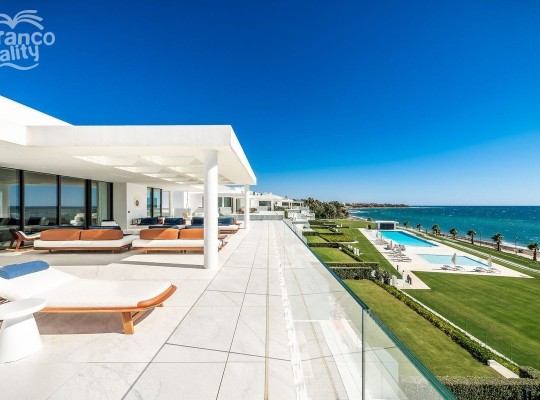 Estepona (Costa del Sol), Apartment - Penthouse #CM-R4152259