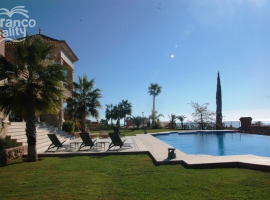 Sierra Blanca (Costa del Sol), Villa - Detached #CM-R3712655