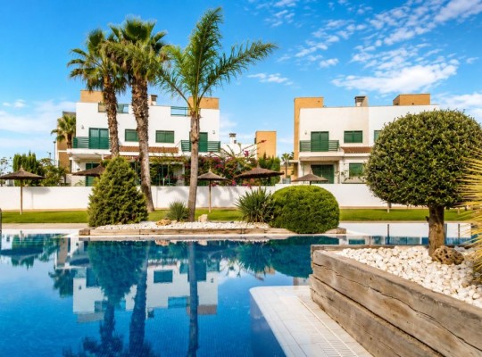 Semi Detached Ciudad Quesada (La Marquesa Golf) #CQ-384