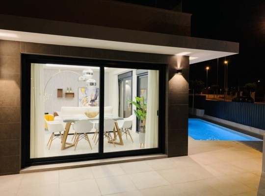 Daya Nueva (pueblo), Villa #CQ-00-67166