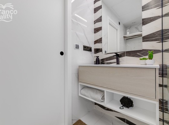 Apartmány se 2 nebo 3 ložnicemi v El Raso.