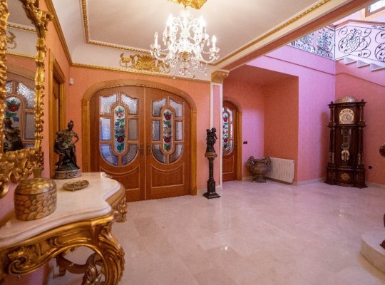 Campoamor, 
Villa   #ES-9146