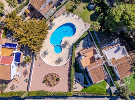 Orihuela Costa (Playa Flamenca), Villa #CQ-MY-49574