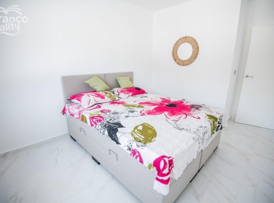 Pilar de La Horadada (Pinar de Campoverde), Villa #CQ-00-52696