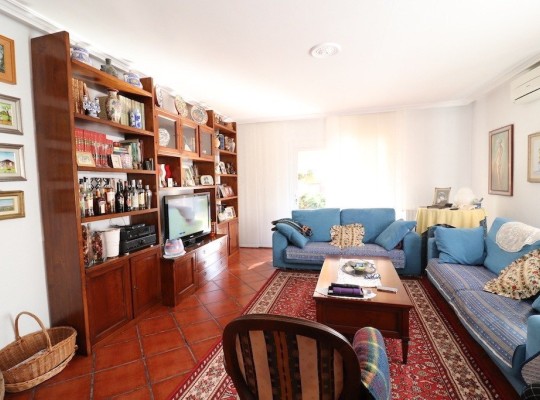 Torrevieja (El chaparral), Villa #CQ-JM-85937
