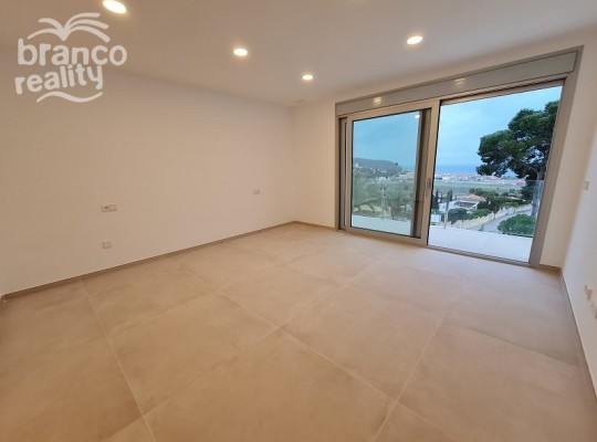 Luxusní moderní vila z  výhledem na more Moraira