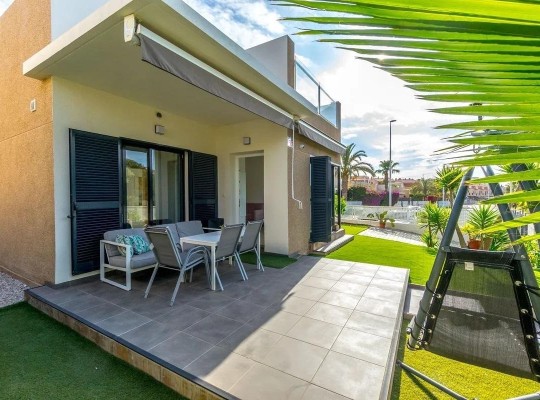 Orihuela Costa (La Zenia), Villa #CQ-TS-68431