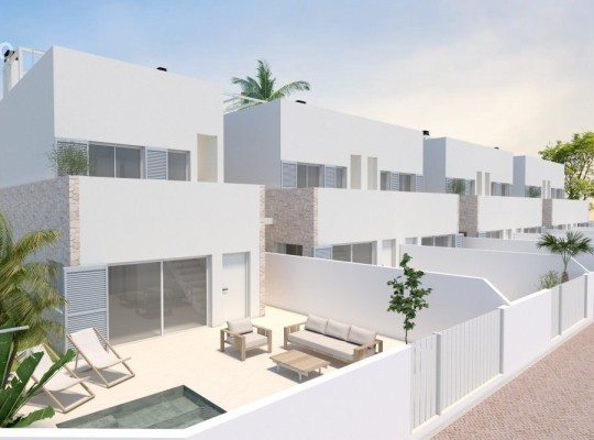 Terraced houses near the beach in Torre de La Horadada