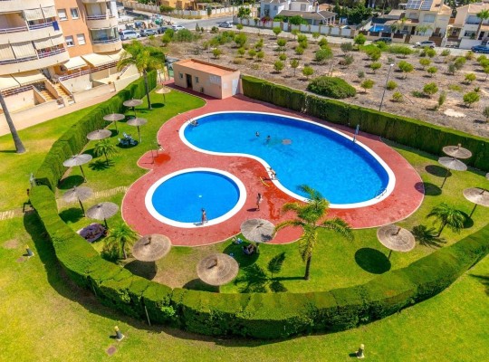 Orihuela Costa (Campoamor), Apartment #CQ-UR-40694