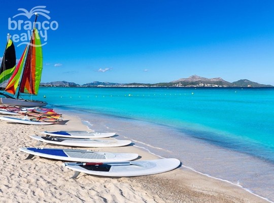 NOVÁ VÝSTAVBA - Luxusní vila v Colonia de Sant Pere