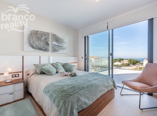 NOVÁ VÝSTAVBA - Luxusní vila v Colonia de Sant Pere