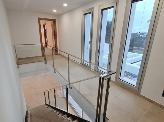 Luxusní moderní vila z  výhledem na moře, Moraira
