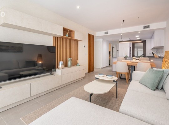 Luxusní apartmány a mezonety se 2 a 3 ložnicemi v Cala Lliteres
