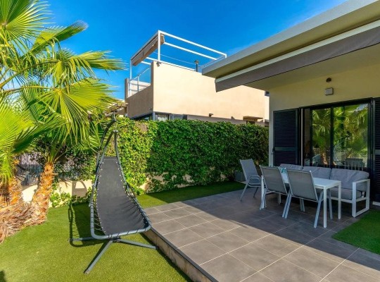 Orihuela Costa (La Zenia), Villa #CQ-TS-68431