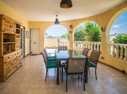Torrevieja (La Siesta), Villa #CQ-GL-32355