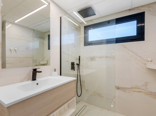 Guardamar del Segura (El Raso, Guardamar), Apartment #CQ-WN-82552