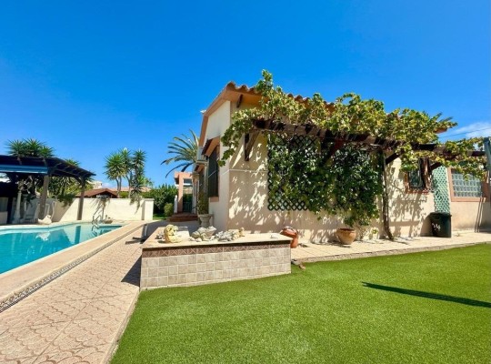 Orihuela Costa (Cabo Roig), Villa #CQ-UR-75497