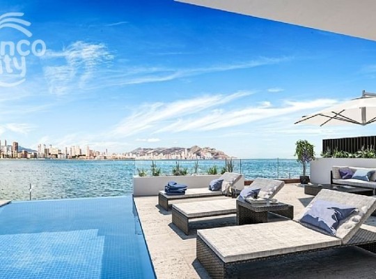 Benidorm, Villa #AF-X5044