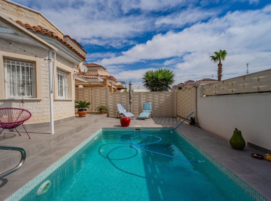 Villa El Raso (El Raso, Guardamar) #CQ-375