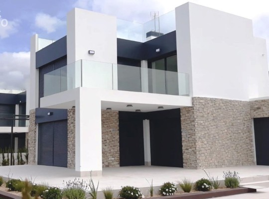 NOVÁ VÝSTAVBA - Luxusní vila v Colonia de Sant Pere