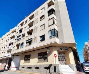Torrevieja (Estacion de autobuses), Apartment #CQ-SH-19975