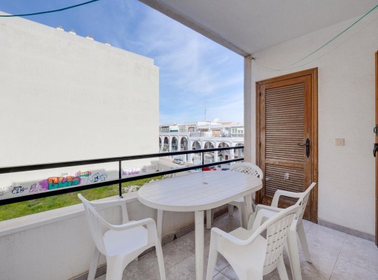 Torrevieja, Apartment #CQ-MY-87452