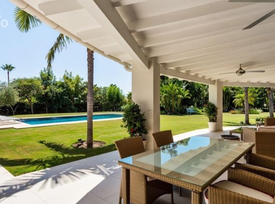 Las Brisas (Costa del Sol), Villa - Detached #CM-R4168123