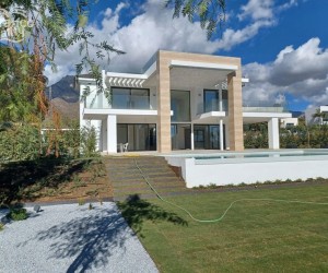 Nagüeles (Costa del Sol), Villa - Detached #CM-R3903979