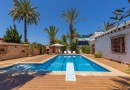 Orihuela Costa (Punta Prima), Villa #CQ-KB-42391