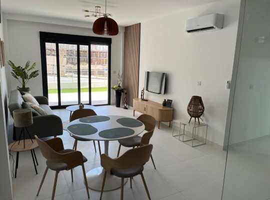 San Miguel de Salinas, Apartment #CQ-CB-39567