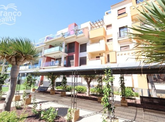Apartmán v luxusním komplexu s wellness a vyhřívaným bazénem, Orihuela Costa