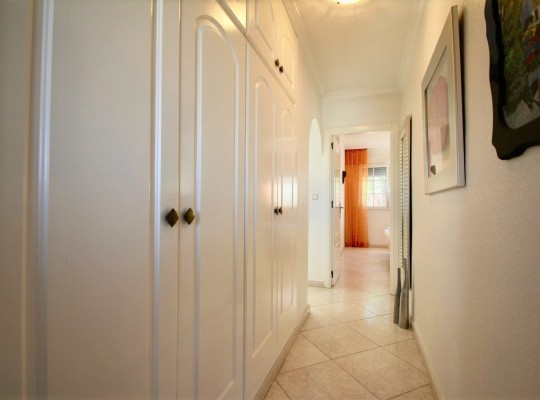 Villamartin, Villa #CQ-VK-33784