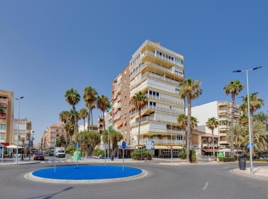 Torrevieja, Townhouse #CQ-MY-47195