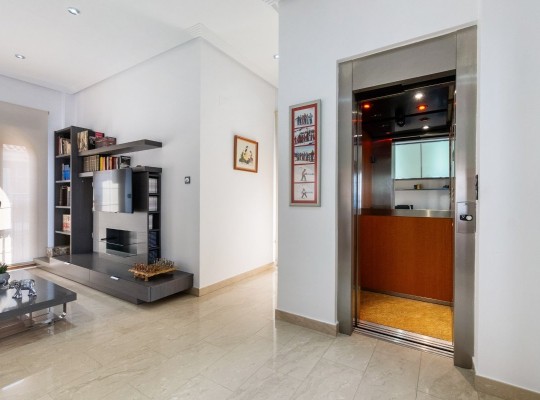 Orihuela Costa (La Aparecida), Villa #CQ-CA-52253