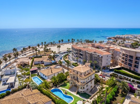 Orihuela Costa (Playa Flamenca), Villa #CQ-BG-96358