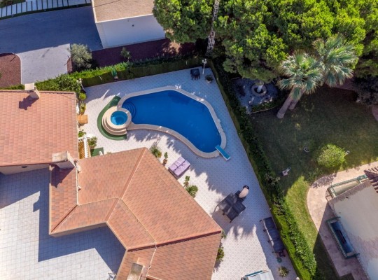 Cabo Roig (MUY CERCA DE LA PLAYA), Villa #CQ-PJ-44801