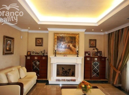 El Rosario (Costa del Sol), Villa - Detached #CM-R2203067