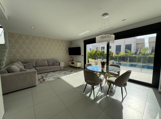 Ciudad Quesada (Pueblo Bravo), Villa #CQ-124